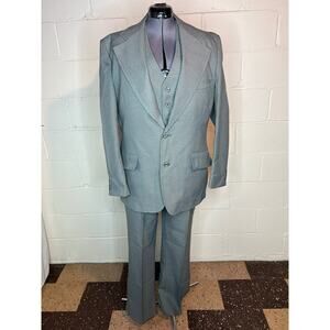 3 piece suit green checked